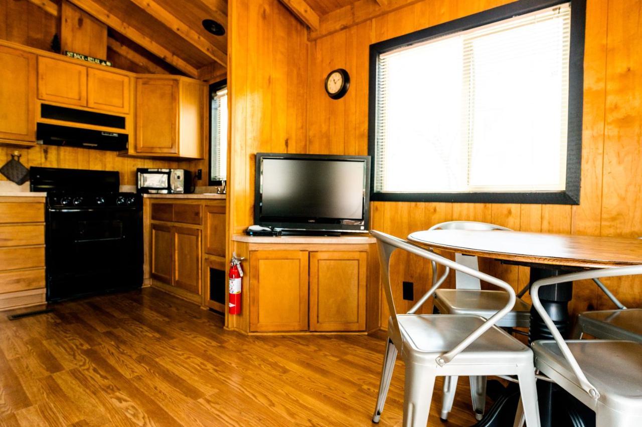 Garden Of The Gods Rv Resort Colorado Springs Extérieur photo