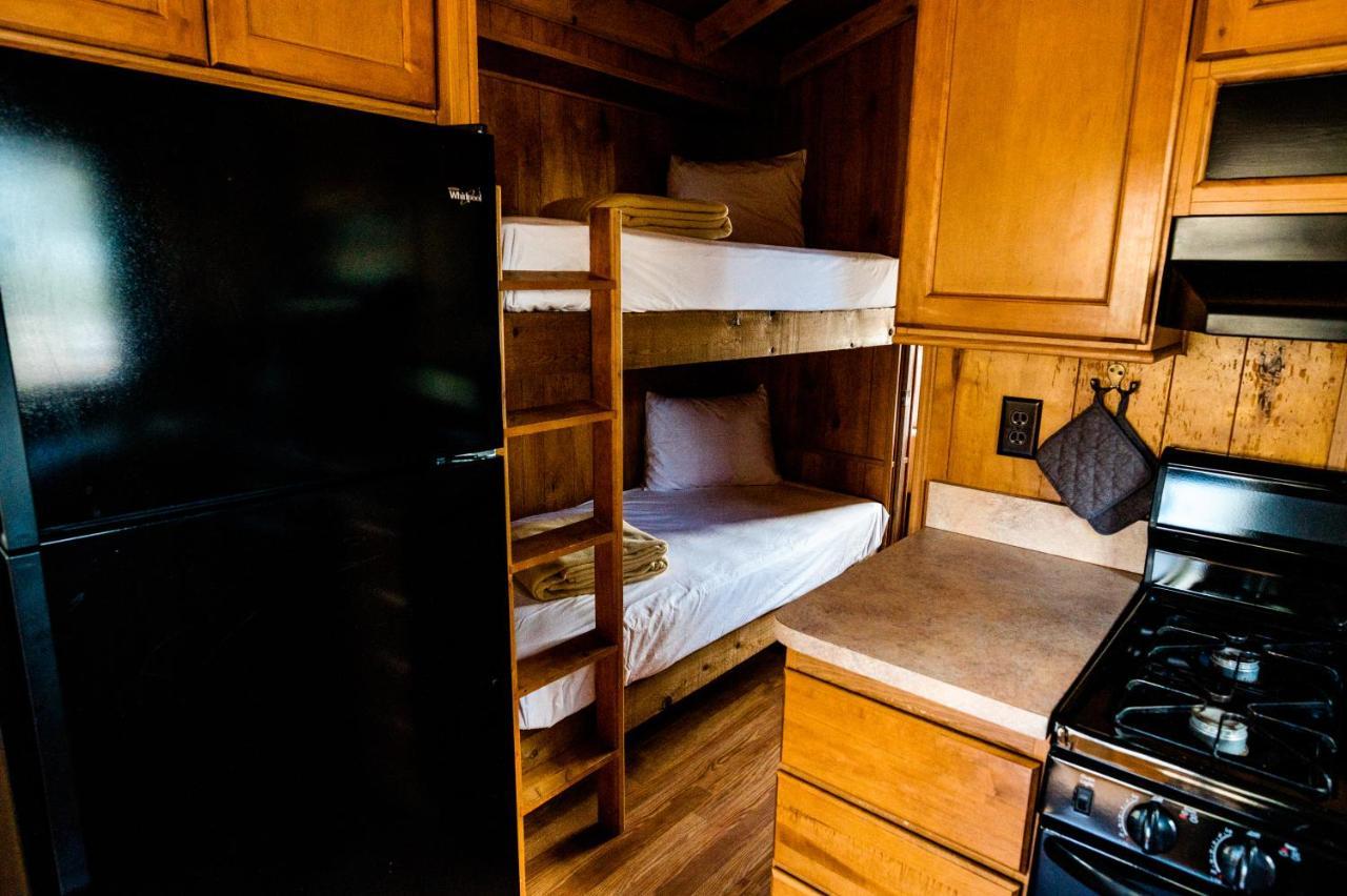 Garden Of The Gods Rv Resort Colorado Springs Extérieur photo